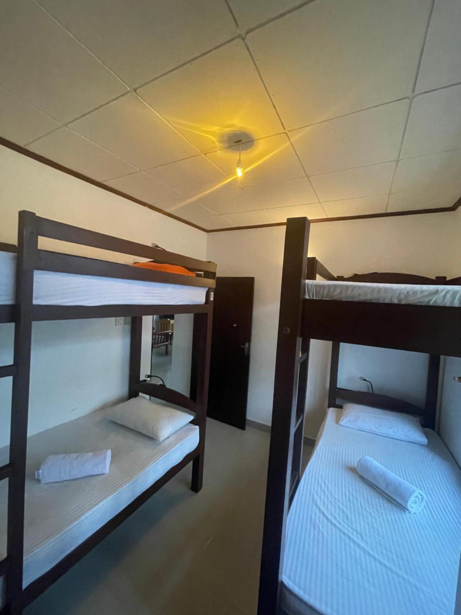 Sky Hostel เนกอมโบ ภายนอก รูปภาพ